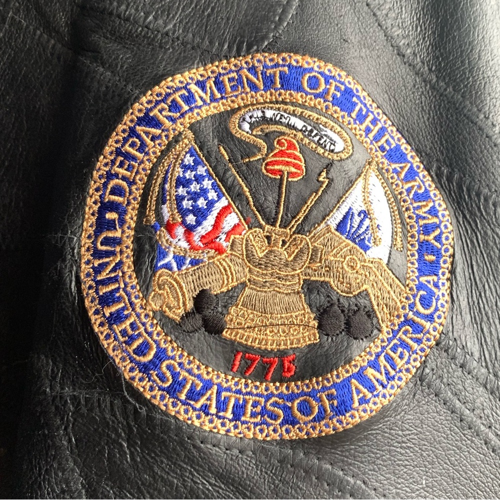 Vintage US Military Patchwork Leather Black Bomber Jacket Department of The Army - Picture 9 of 11